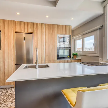 Hanami Avenida De Espana La Gaviota *