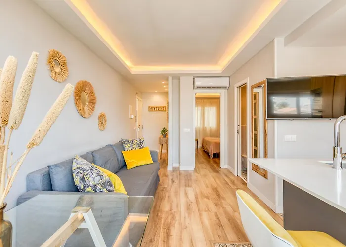 Hanami Avenida De Espana La Gaviota *