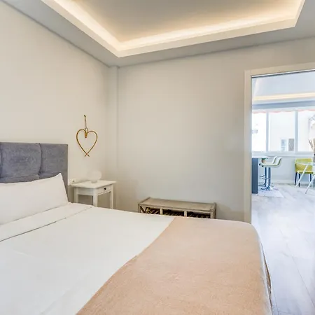 Hanami Avenida De Espana La Gaviota