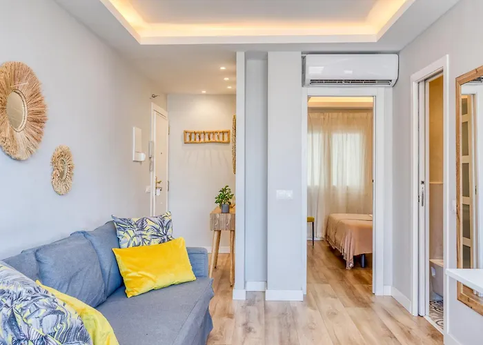 Hanami Avenida De Espana La Gaviota *