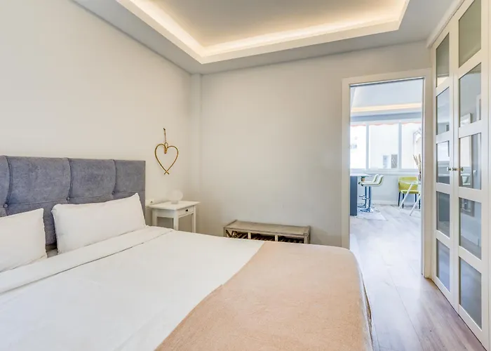 Hanami Avenida De Espana La Gaviota